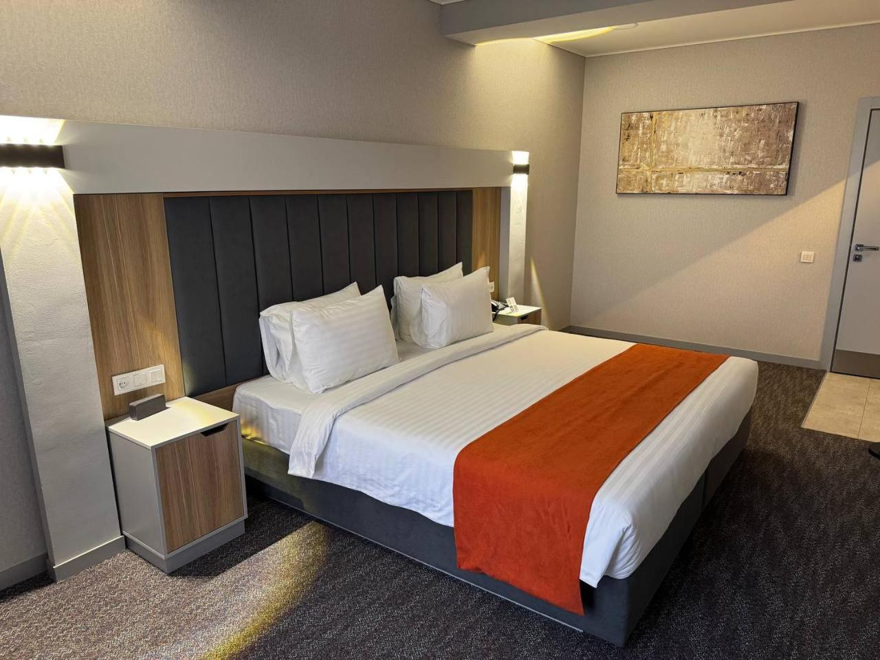 Nuovo Boutique Hotel 塔什干 外观 照片
